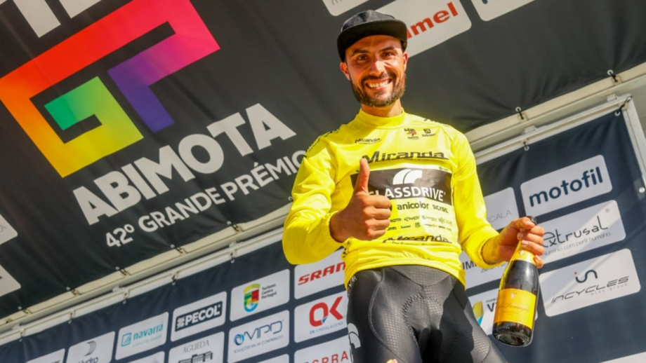 Luís Mendonça conquista Grande Prémio Abimota