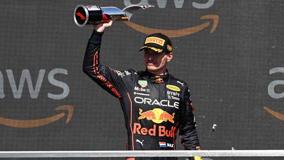 Verstappen sobe um degrau no 'hall of fame' dos pilotos com mais vitórias na Fórmula 1