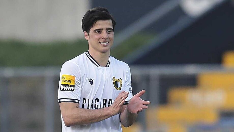 João Carlos Teixeira a caminho do Qatar