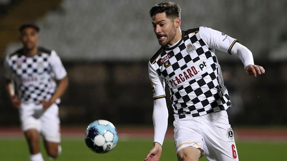 Javi García anuncia final de carreira: «Veremo-nos em breve»