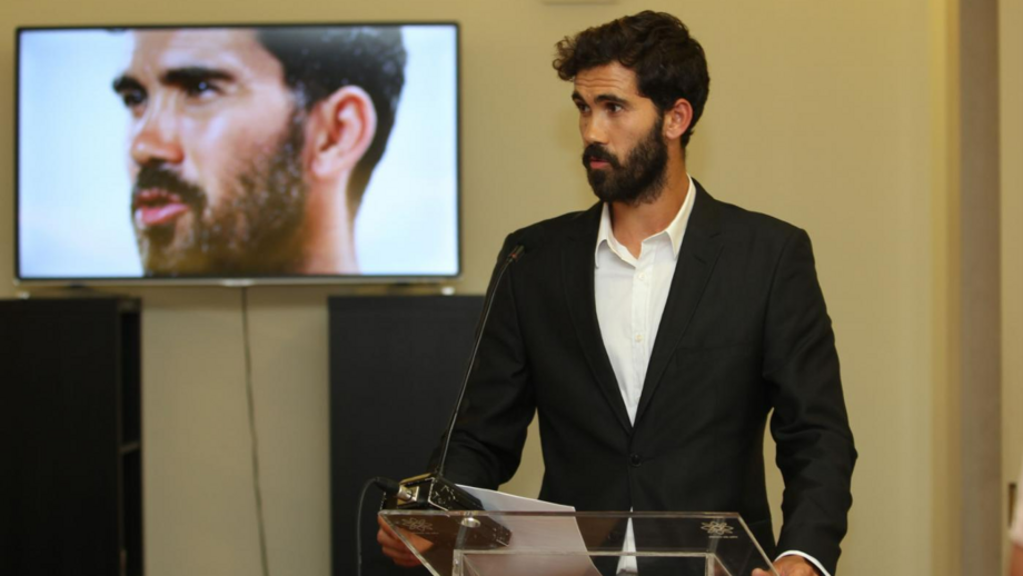 Sporting da Covilhã atribui emblema de ouro a Tarantini