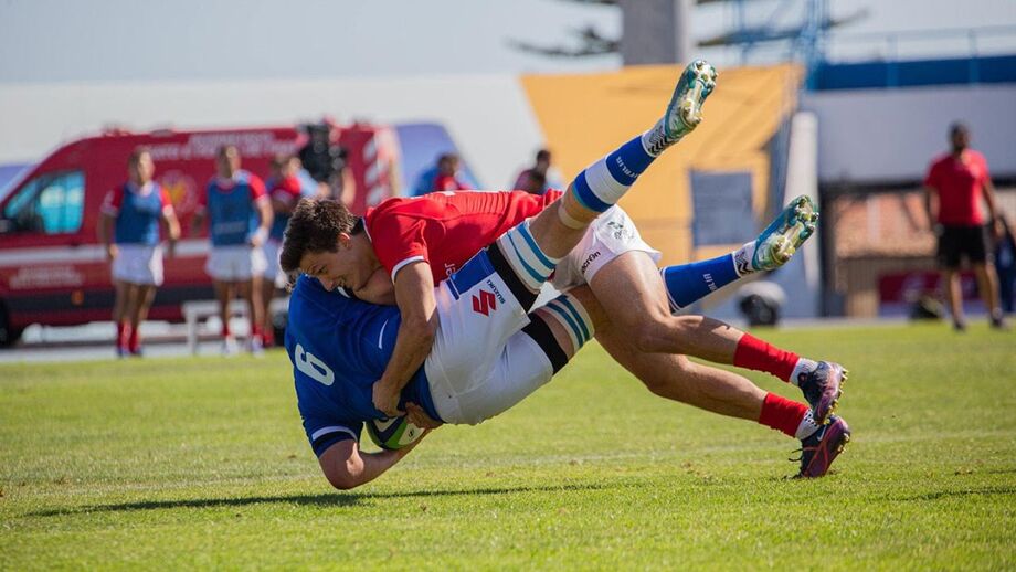Árbitra do Portugal-Itália fez história: «Estava com as pernas a tremer»