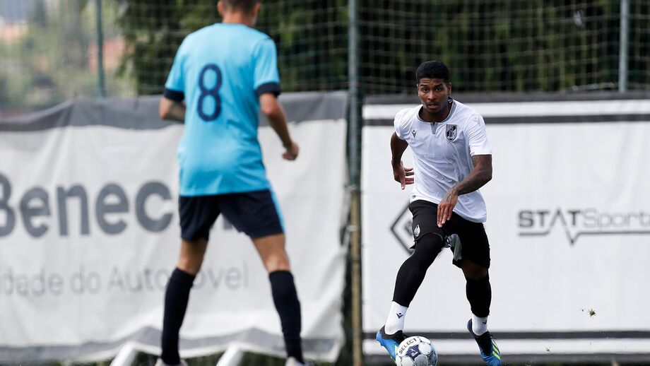 Caras novas já em ação no V. Guimarães