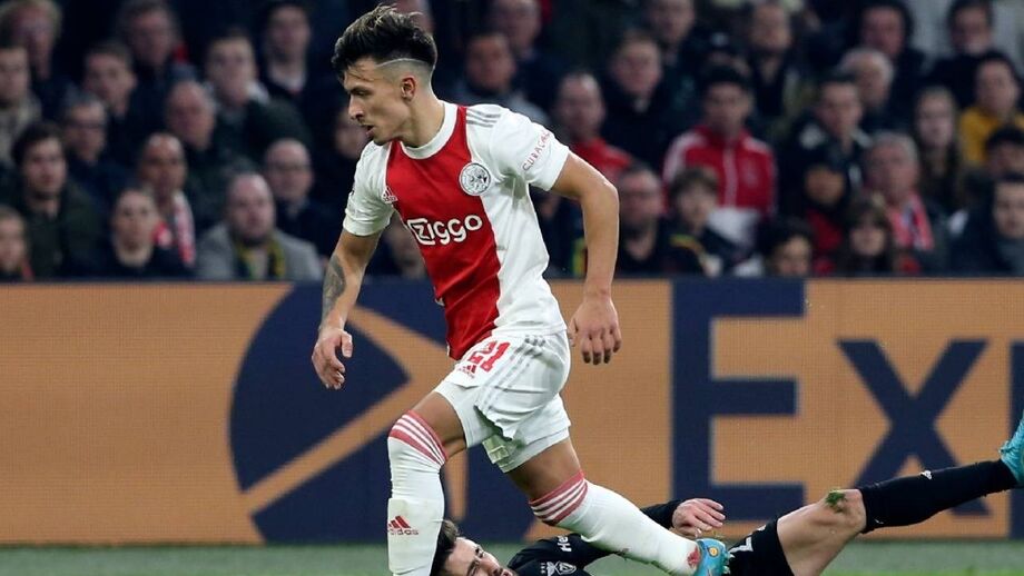 Lisandro Martínez: O ex-introvertido que é disputado por Manchester United e Arsenal