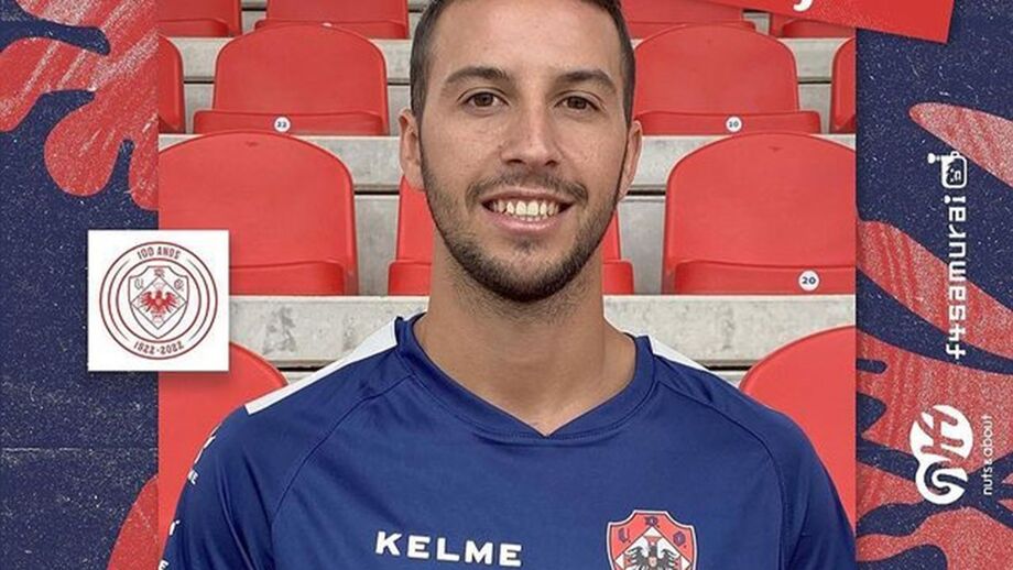 Pedro Graça renova com a UD Oliveirense