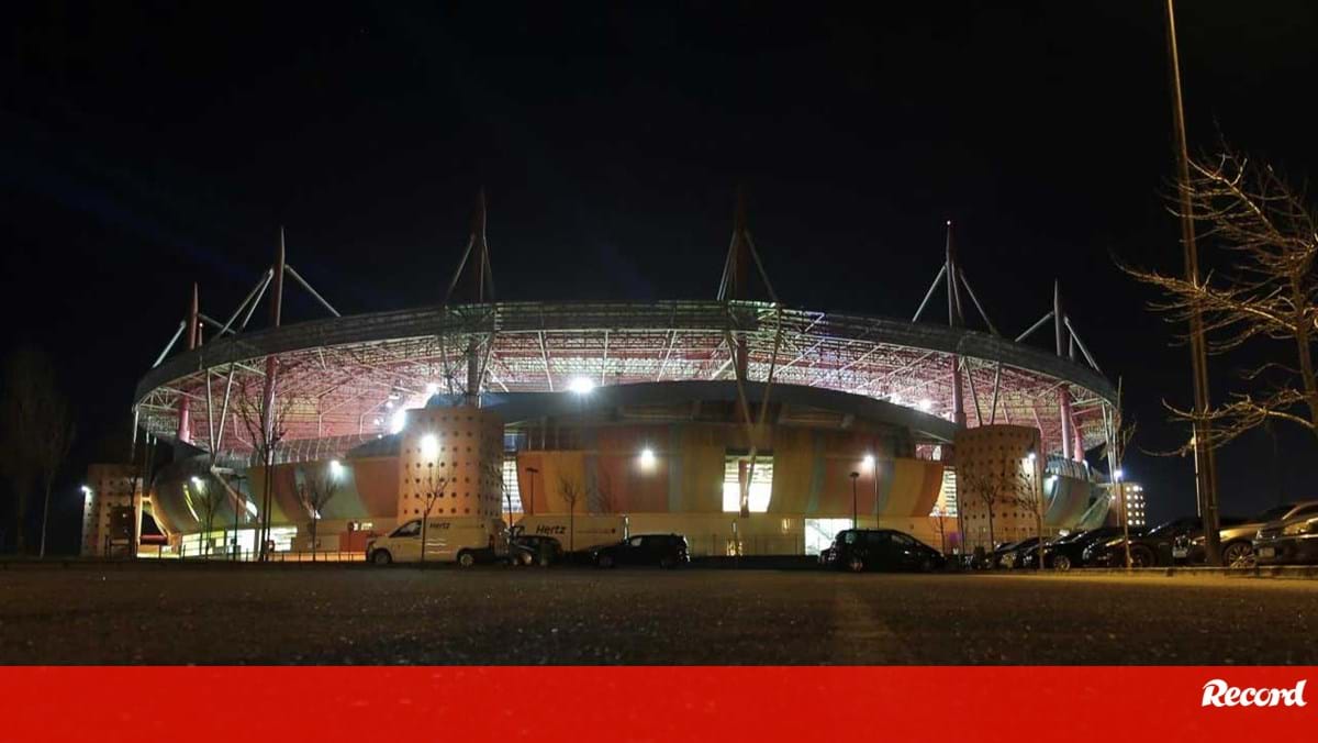 FC Porto Informa Sobre A Venda De Bilhetes Para A Supertaça Frente Ao ...