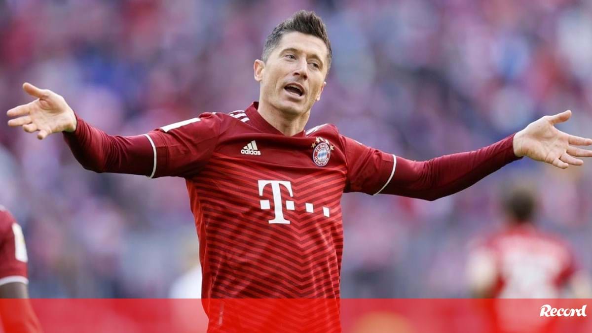 Bayern Munique confirma acordo verbal com o Barcelona para transferência de Lewandowski - Bayern Munique