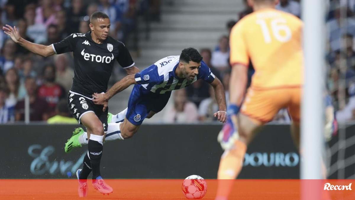 Começa o FC Porto vs AS Monaco: Acompanhe o jogo no Porto Canal e