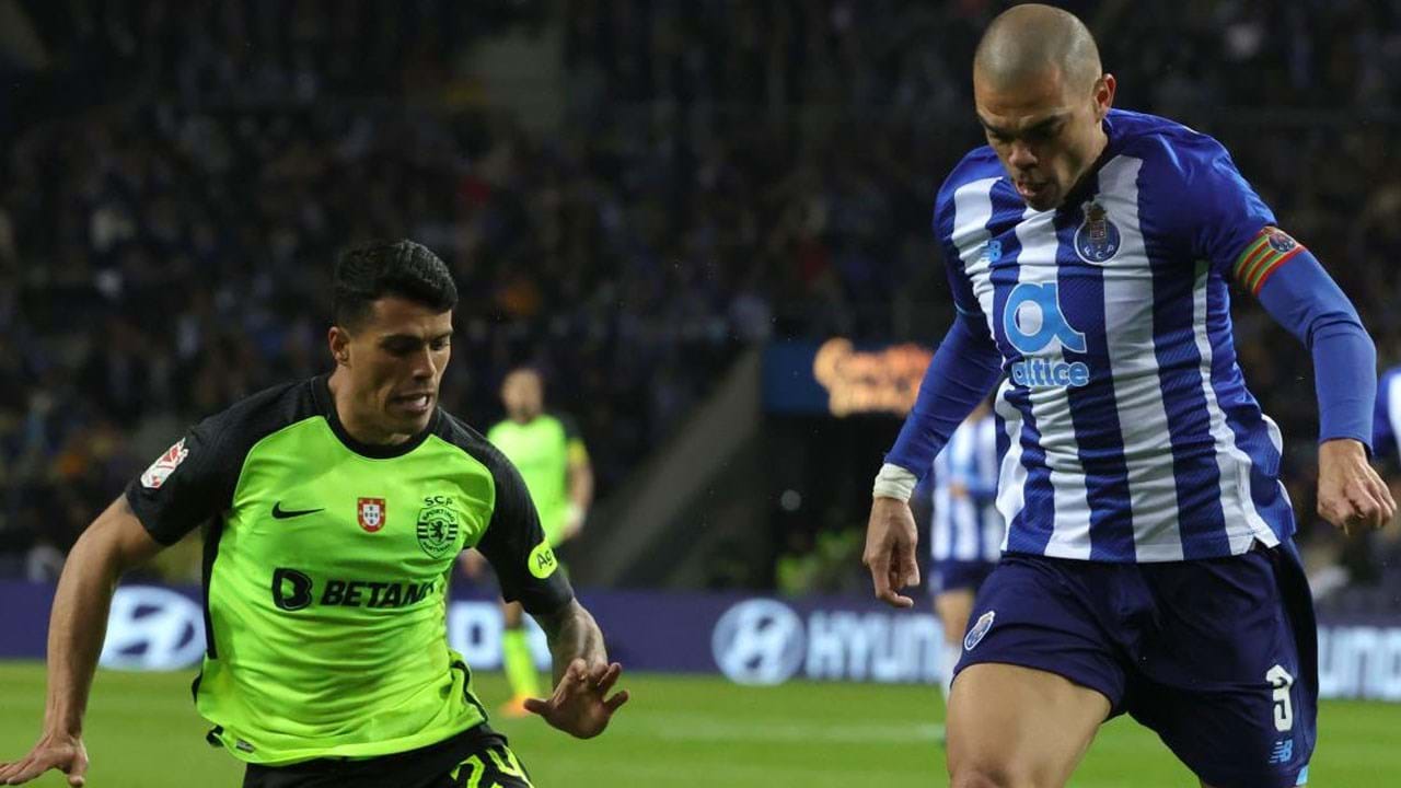 Estádio do Dragão interditado por dois jogos - SIC Notícias