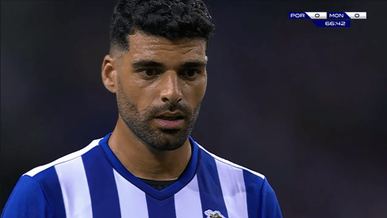 Taremi é o goleador do campeonato no ano civil de 2021: «Fica na memória» -  FC Porto - Jornal Record