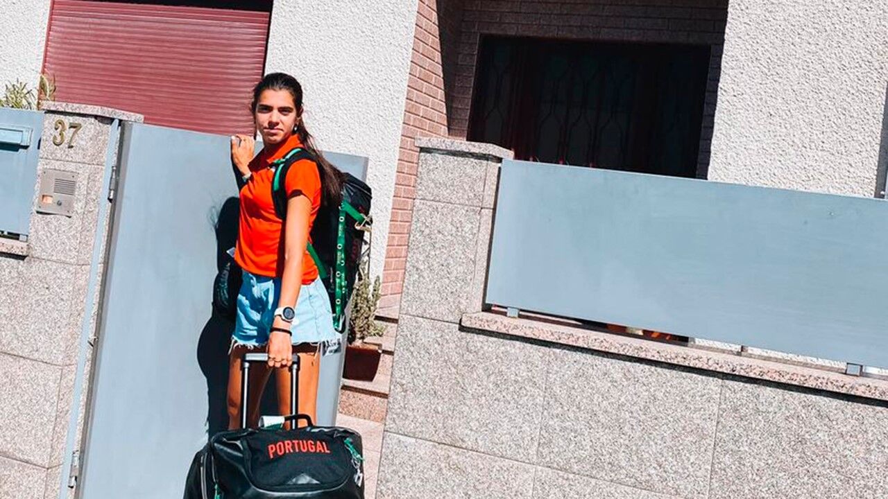 Mariana Machado partilhou foto da chegada a casa, 37 horas depois de ter deixado Eugene, nos Estados Unidos