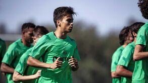 Hevertton Santos deixa Sporting e reforça Estrela da Amadora