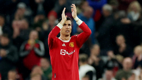 Cristiano Ronaldo insiste na saída do Manchester United