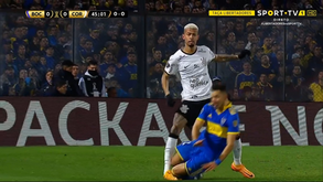 Corinthians de Vítor Pereira elimina Boca Juniors nos penáltis em jogo infeliz para João Victor