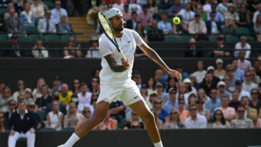 Kyrgios bate Garin e garante meias-finais pela primeira vez em Wimbledon