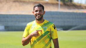 Bebeto renova e fica mais uma época em Tondela