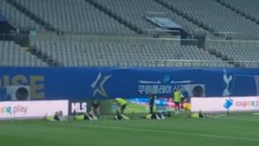 Tottenham abre treinos na Ásia com 'tareia' de Conte: jogadores acabam deitados no chão 