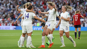 Inglaterra assegura 'quartos' do Europeu feminino após goleada histórica à Noruega