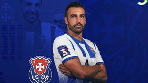 André Fontes renova com o Oliveira do Hospital