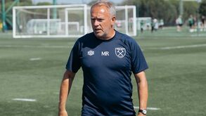Técnico do West Ham e jogo com Sporting B: «Se fosse oficial teriam tido pelo menos dois vermelhos»