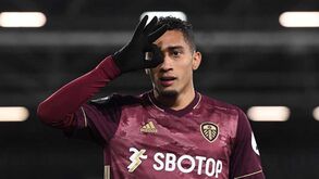 Barcelona confirma princípio de acordo para a contratação de Raphinha
