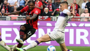 Com Chelsea interessado, AC Milan está disposto a aumentar a parada por Rafael Leão