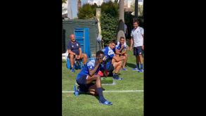 Zaidu andou a tirar fotografias aos companheiros de equipa: o resultado foi este