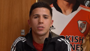 Enzo Fernández fez vídeo para os adeptos do River: «Não me queria despedir de vocês»