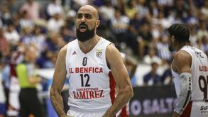 «Disse que íamos ganhar por 20 ao FC Porto»: Romdhane antes do título do Benfica no Dragão