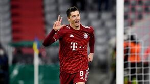 Oficial: Lewandowski reforça ataque do Barcelona