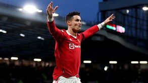 Adeptos invadem Instagram do Bayern Munique para pedir... Cristiano Ronaldo