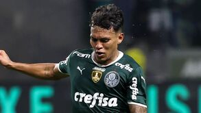 FC Porto acelera por Gabriel Veron