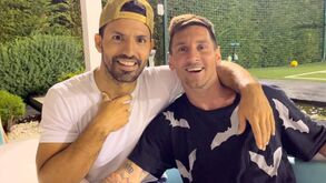 Agüero: «Quando anunciaram a saída de Messi pensei que tinham hackeado o Barcelona»