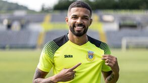 Oficial: Vitinho é reforço do Arouca