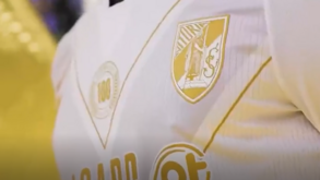 V. Guimarães apresenta camisola comemorativa dos 100 anos do clube