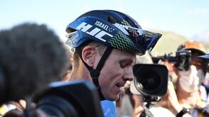 Chris Froome testou positivo à covid-19 e abandonou o Tour