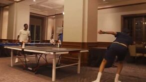 Tuchel desafia Sterling para uma partida de ténis de mesa e arrepende-se: «Contra o Raheem não!»