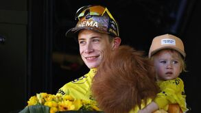 Vingegaard já olha para o futuro: «Não me vou conformar. Quero ganhar mais»