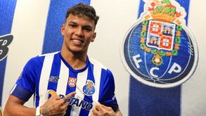 Sonho de uma noite de Veron: reforço do FC Porto visto à lupa