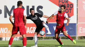 Benfica B bate Vilafranquense em jogo-treino no Seixal