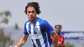 Acordo fechado por Tomás Esteves