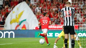 O golo de Henrique Araújo que valeu a conquista da Eusébio Cup ao Benfica