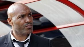 Hélder Cristóvão e os centrais do Benfica: «Aposta será em Otamendi e João Victor»