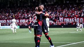 Corinthians de Vítor Pereira derrotado pelo Atlético Goianiense na Taça do Brasil