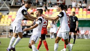 Colónia e Bayer Leverkusen eliminados da Taça da Alemanha por equipas secundárias
