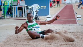 Sporting na frente do Nacional de clubes: luta com o Benfica promete emoções fortes para domingo