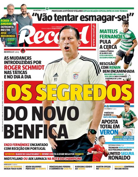 Descarregar capa em PDF de alta resolução
