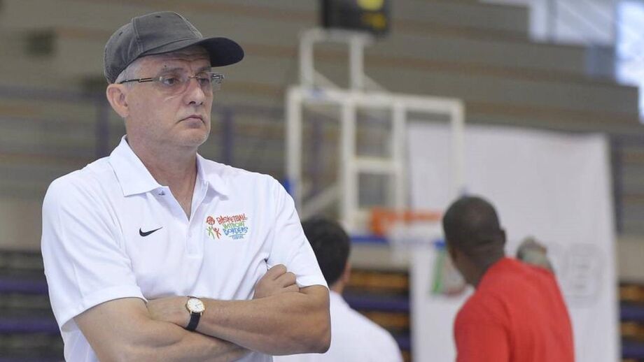 Morreu Henrique Vieira, antigo jogador e treinador de basquetebol