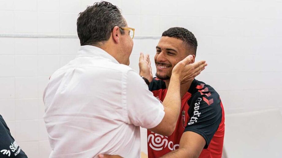 Contratação mais cara de sempre do FC Porto e maior negócio interno: David Carmo bate recordes