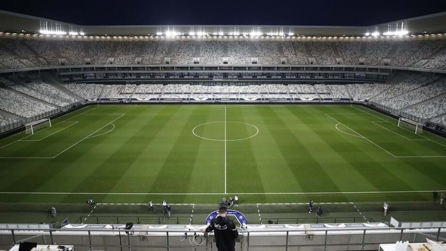 Bordéus vê confirmada descida à terceira divisão